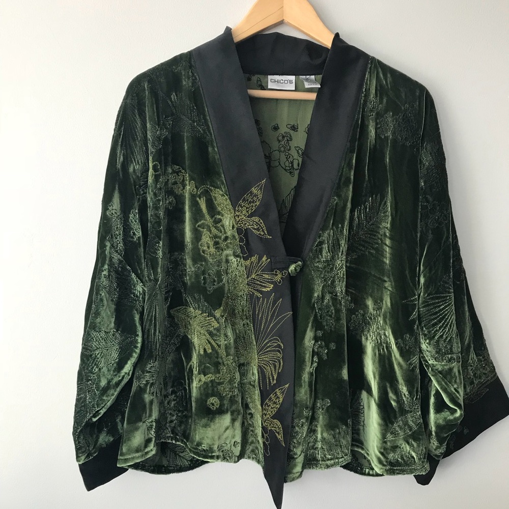 Chico's Green Velvet Kimono Jacket with Black Trim